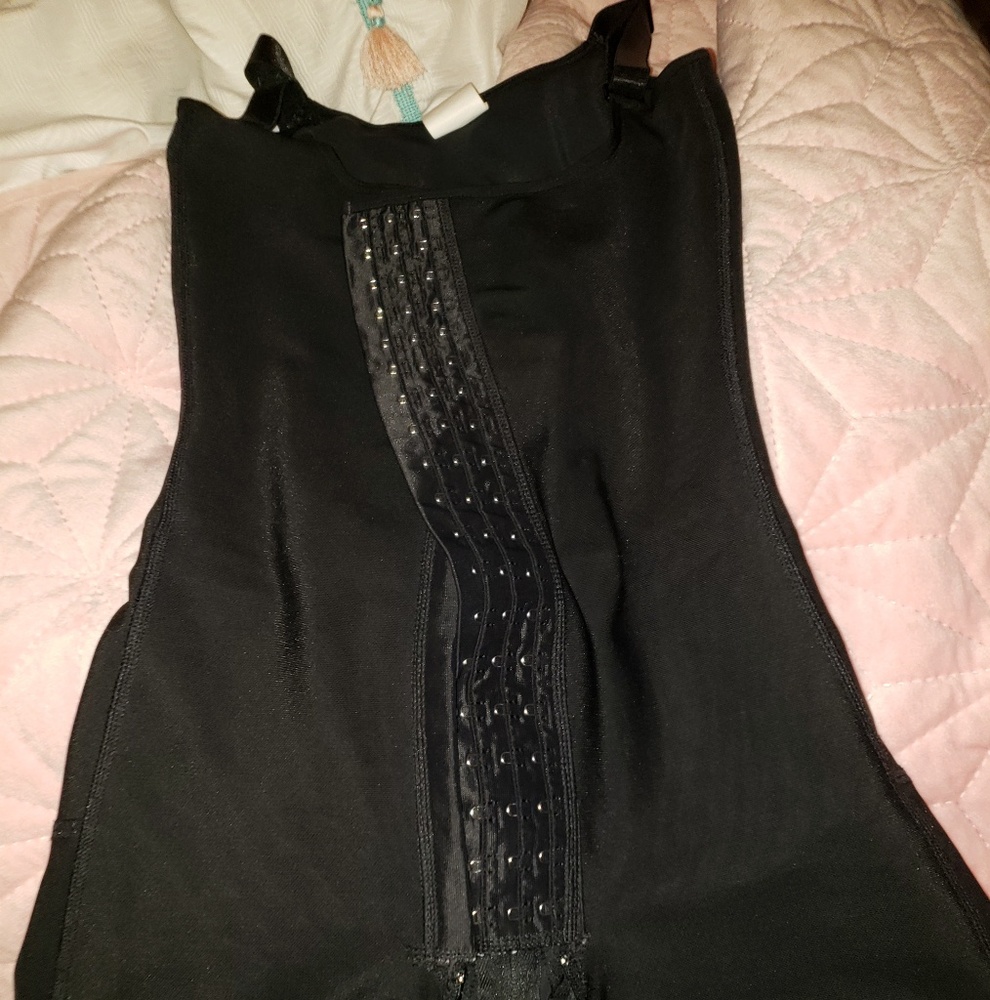 Waist trainer